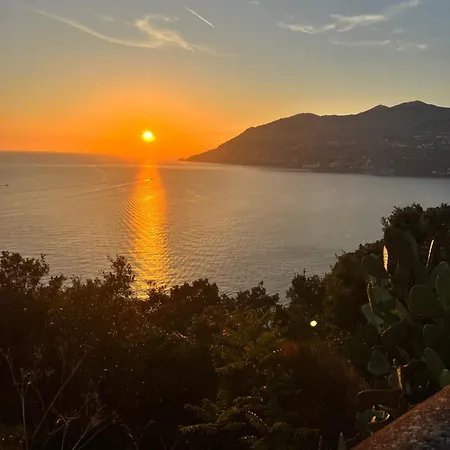 Moonlight Drive 3* Кава-де-Тиррени