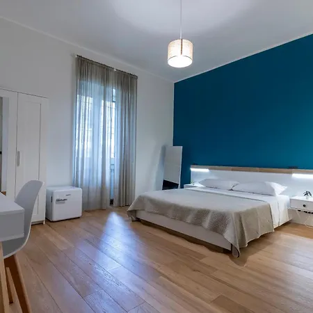 게스트하우스 Moonlight Drive 카바드티레니